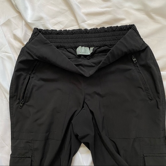 NWOT ATHLETA Chelsea Cargo Black Pants - Picture 7 of 9